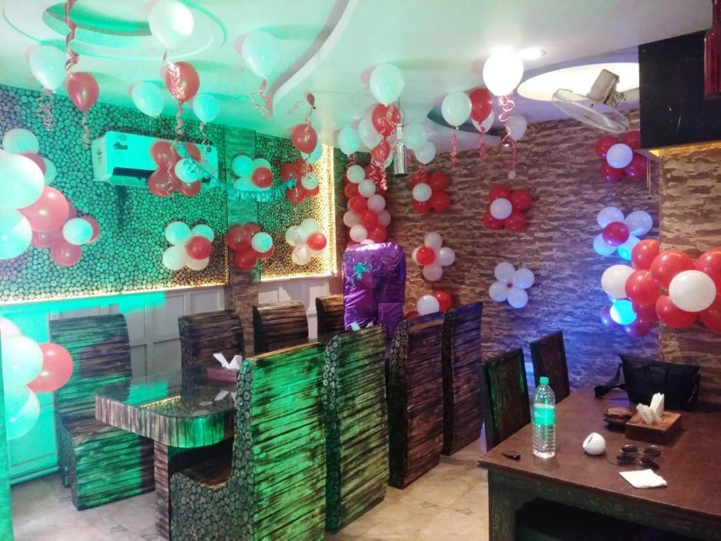 米尔扎布尔-雅什酒店 Mirzāpur 外观 照片